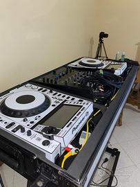 Cdj 2000 nxs2 + Djm 800 + Flight case + borse magm