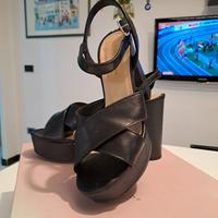 Sandali estivi in vera pelle nera 