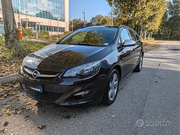 OPEL Astra 4ª serie - 2015