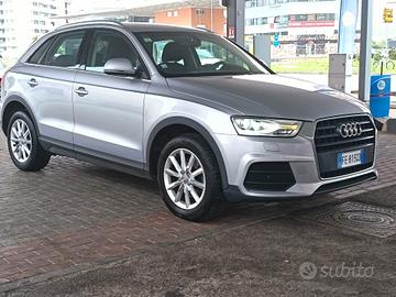 Audi Q3 2016 2.0 TDI 120 CV Business 12 MESI GARAN