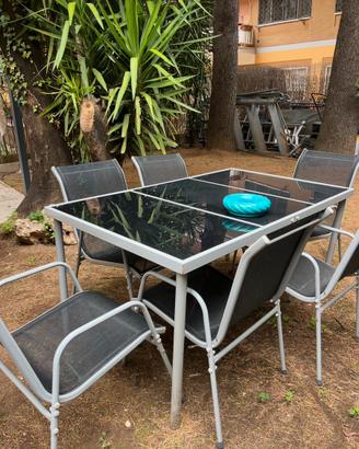 Tavolo giardino esterno, vetro fumé e metallo