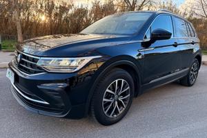 Volkswagen Tiguan 1.5 TSI 131cv Cockpit UNIPRO