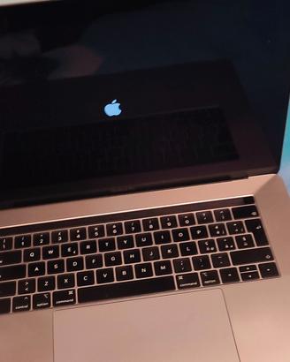 Apple MacBook pro 15” 2019  portatile i7 1TB 16gb