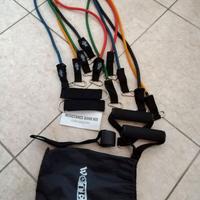 Set di elastici, cavigliere, maniglie fitness