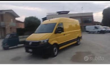 VOLKSWAGEN Crafter 30 2.0 TDI 140CV PM-TA Furgone
