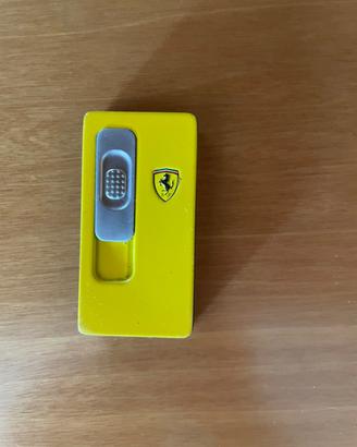 Accendisigari Ferrari ricaricabile via USB