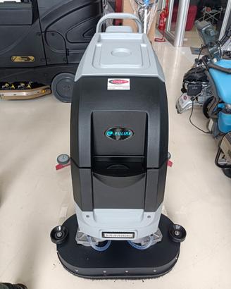 Lavasciuga pavimenti professionale