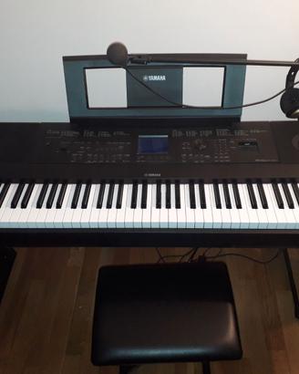 PIANOFORTE DIGITALE Yamaha DGX660