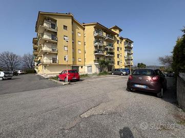 2 LOCALI A MONTALTO UFFUGO