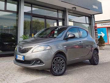 Lancia Ypsilon 1.0 hybrid Gold 70cv (5 POSTI + NAV