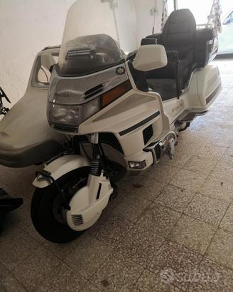 Honda GOLD WING 1500 (1998)