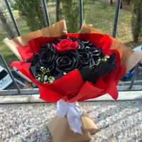 Fiori in raso fatti a mano