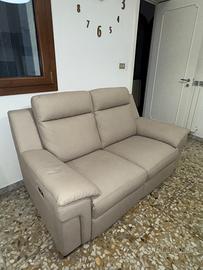Divano BRUMA con sistema relax elettrico