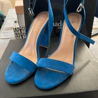 Sandalo con tacco alto