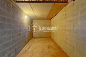 VENDITA BOX IN VIA MANIN