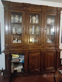Credenza in legno di Noce