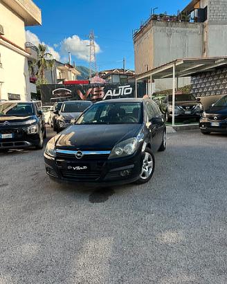 Opel Astra 1.4 16V Twinport 5 porte Enjoy