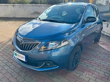 Lancia YPSILON ECOCHIC 1.0 FIREFLY 70CV SILVER