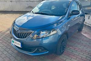 Lancia YPSILON ECOCHIC 1.0 FIREFLY 70CV SILVER
