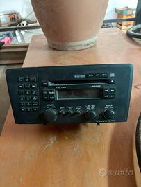 Stereo Volvo v70 2005