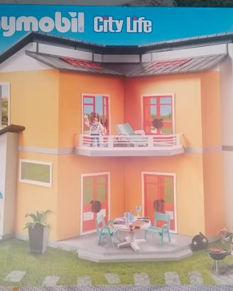 Playmobil City Life 9266 + playmobil 9270