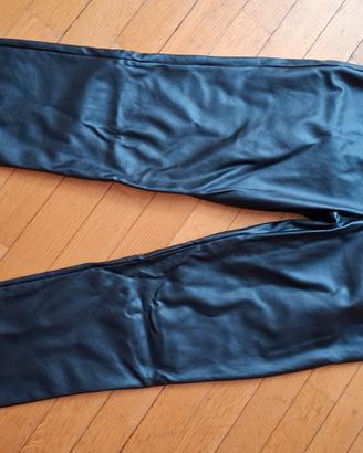 pantalone nero ecopelle 