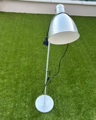 Lampada da terra Ikea
