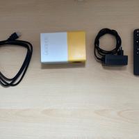 Mini-proiettore per film, serie tv, ecc..