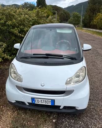 SMART FORTWO 1.0 MHD COUPÉ PASSION bianca benzina
