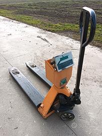 Transpallet manuale con pesa