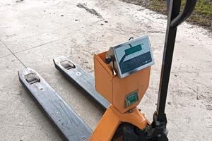 Transpallet manuale con pesa