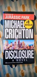 Libro in inglese "Disclosure" di Michael Crichton