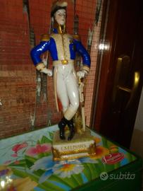 Statuina in porcellana sassone