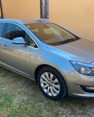 Opel Astra Sport Tourer
