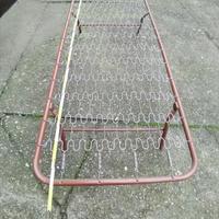 Rete metallica a una piazza