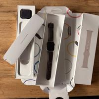 Apple Watch Series 7 Wi-Fi + Cellular – 41 mm