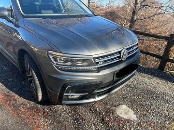 Tiguan 2.0 tsi r-line 4motion dsg