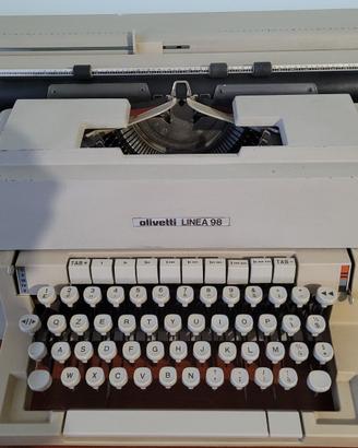 Macchina da scrivere anni 60/70