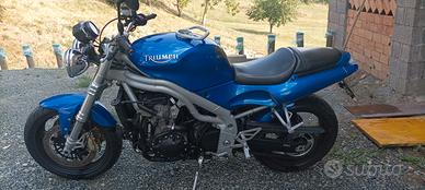 TRIUNPH Daytona 955I 2003