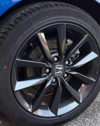 gomme + cerchi 235/45 R17 honda