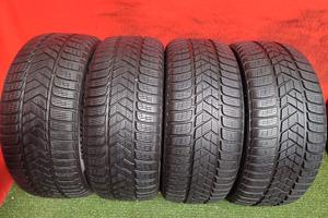 225 40 18 Gomme Invernali 80% Pirelli 225 40R18
