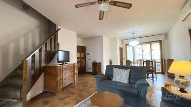 Attico / Mansarda di 193 m² con 5 locali e box aut