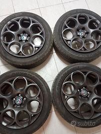 Cerchi Alfa Romeo 17 originali 7 fori bruniti