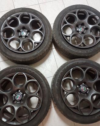 Cerchi Alfa Romeo 17 originali 7 fori bruniti