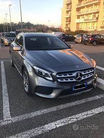 MERCEDES GLA 200
