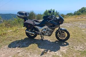 Yamaha TDM 850 