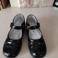 Scarpe in Vera pelle lucida, n. 26