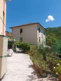 Appartamento con terrazzo e solaio