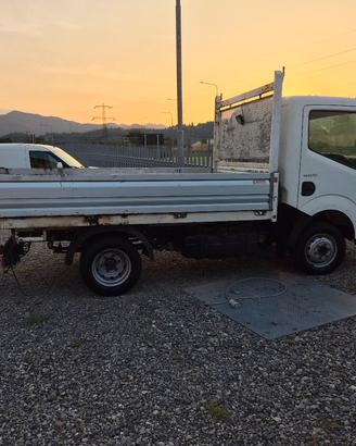NISSAN CABSTAR CASSONE FISSO 2015