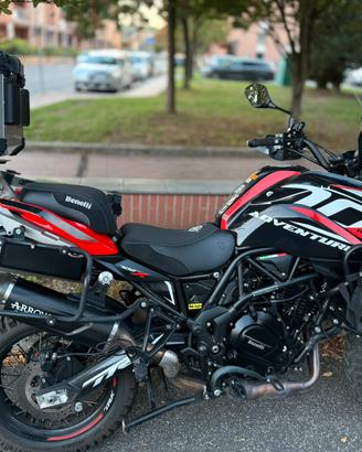TRK 702X